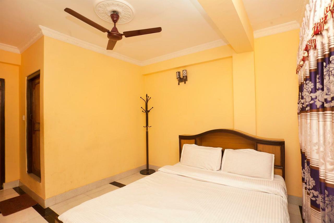 Spot On 397 Hotel Triveni Guest House Kathmandu Bagian luar foto