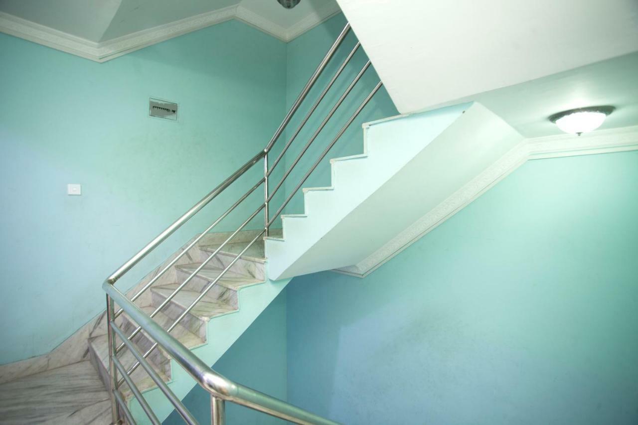 Spot On 397 Hotel Triveni Guest House Kathmandu Bagian luar foto