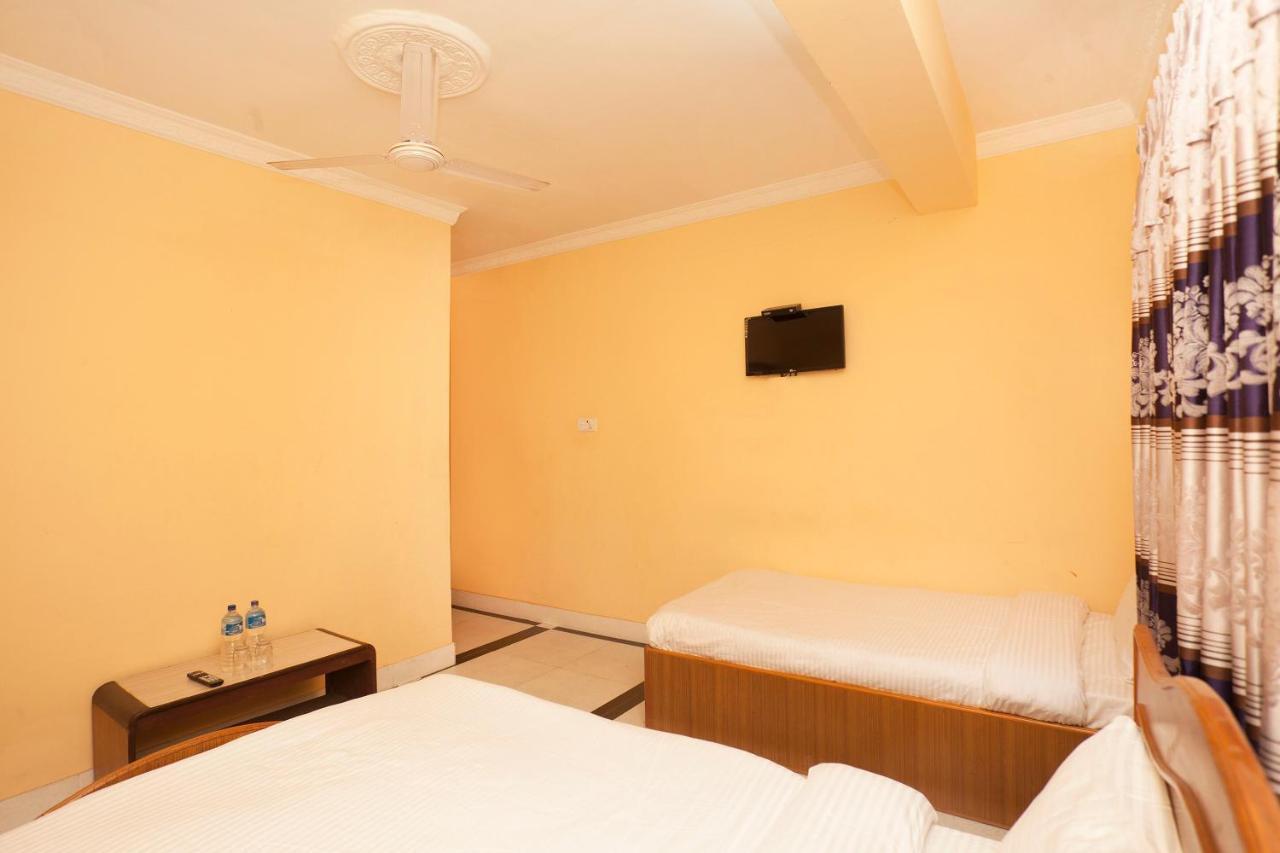 Spot On 397 Hotel Triveni Guest House Kathmandu Bagian luar foto