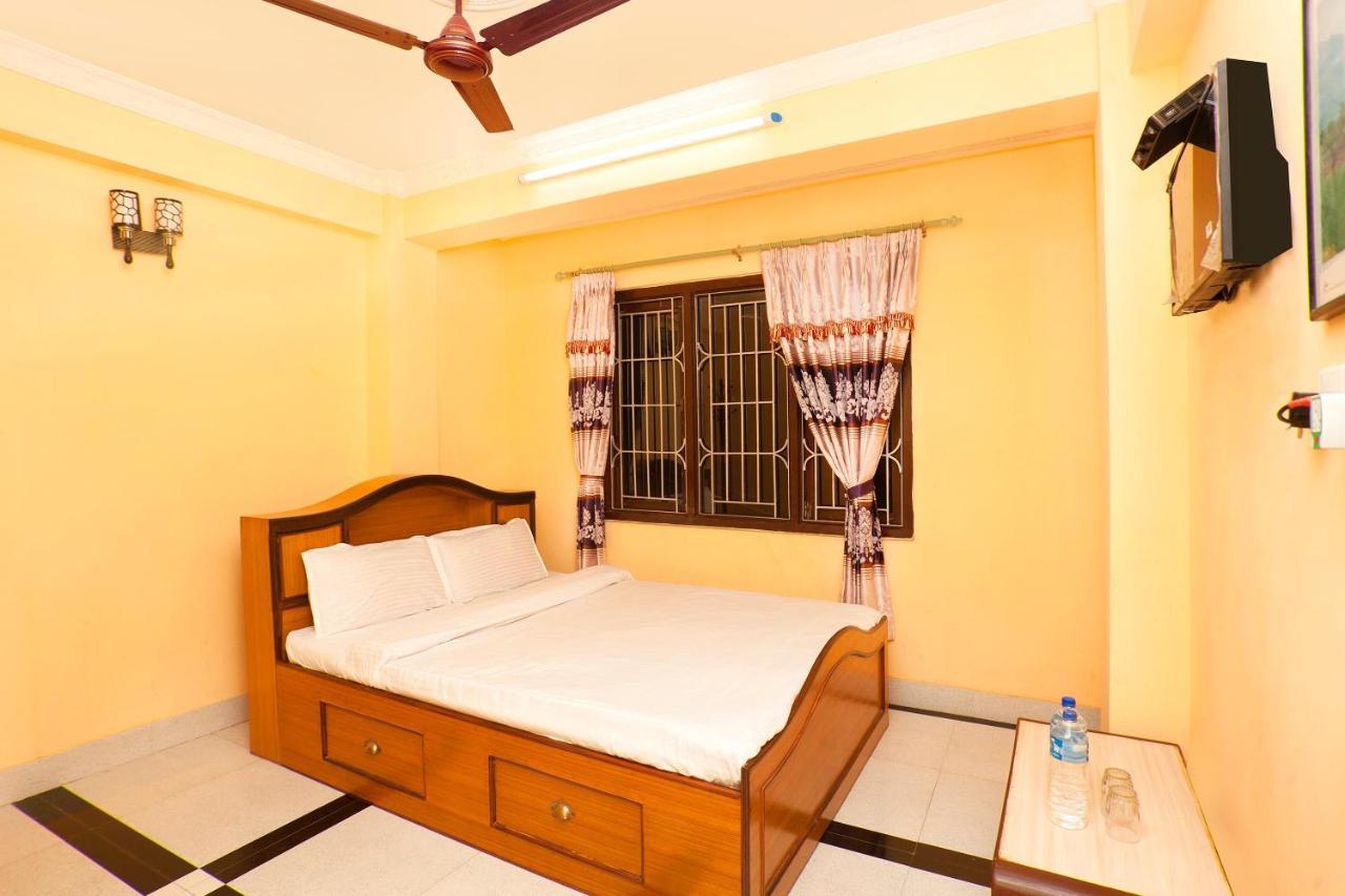 Spot On 397 Hotel Triveni Guest House Kathmandu Bagian luar foto